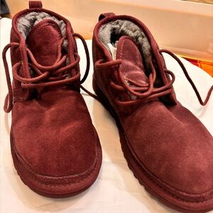 UGG Women's Ankle Neumel Cordovan Boot